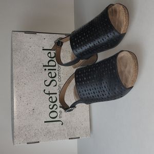 Josef Seibel Rose 27 - Black Slingback Sandal